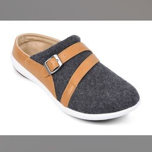 NEW - Spenco Ashton Women's Wool Slip-ons with Arch Support - Size 8.5